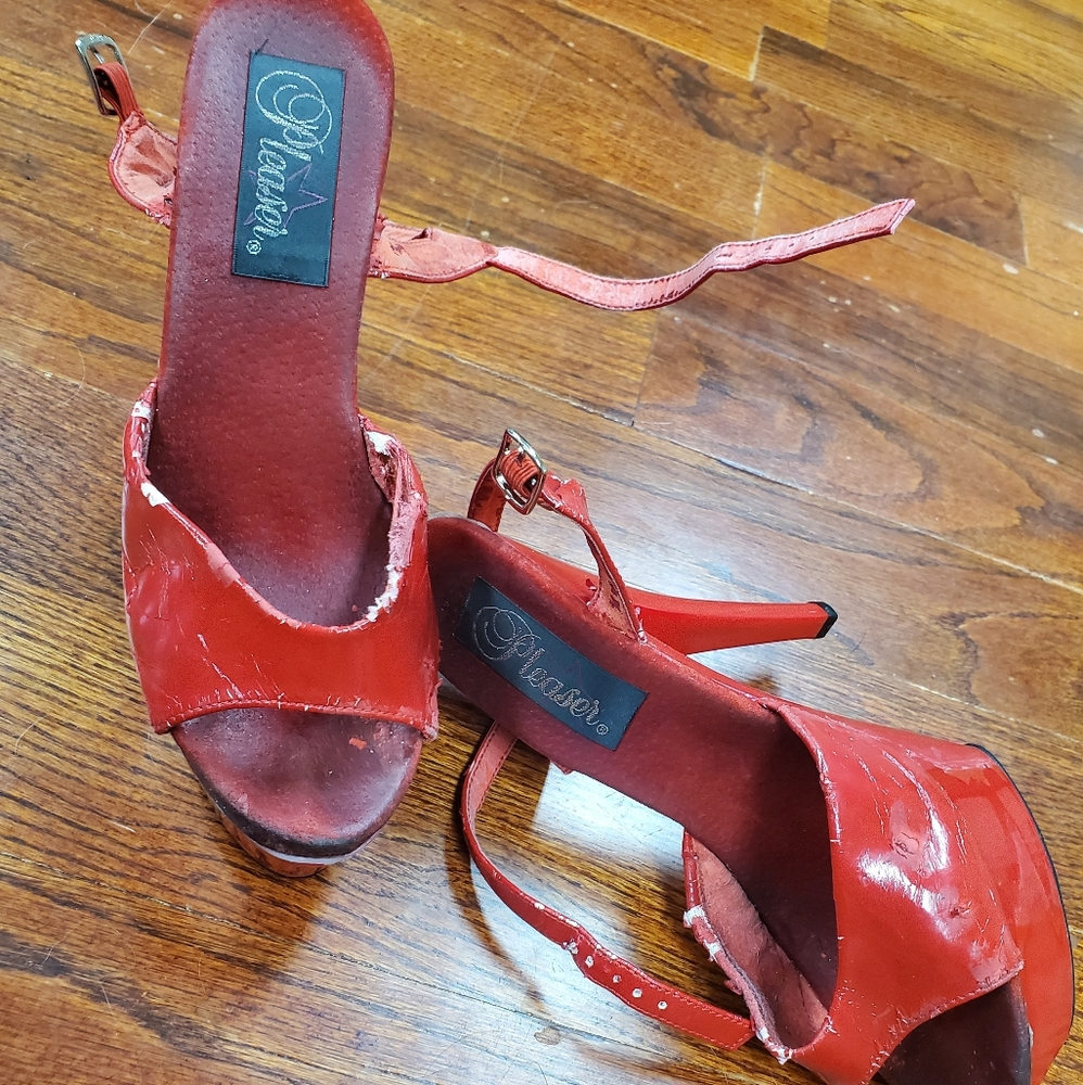 BEWARE! Counterfeit Pleaser Shoes/Heels